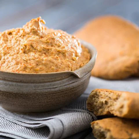 Houmous & Pitta Bread