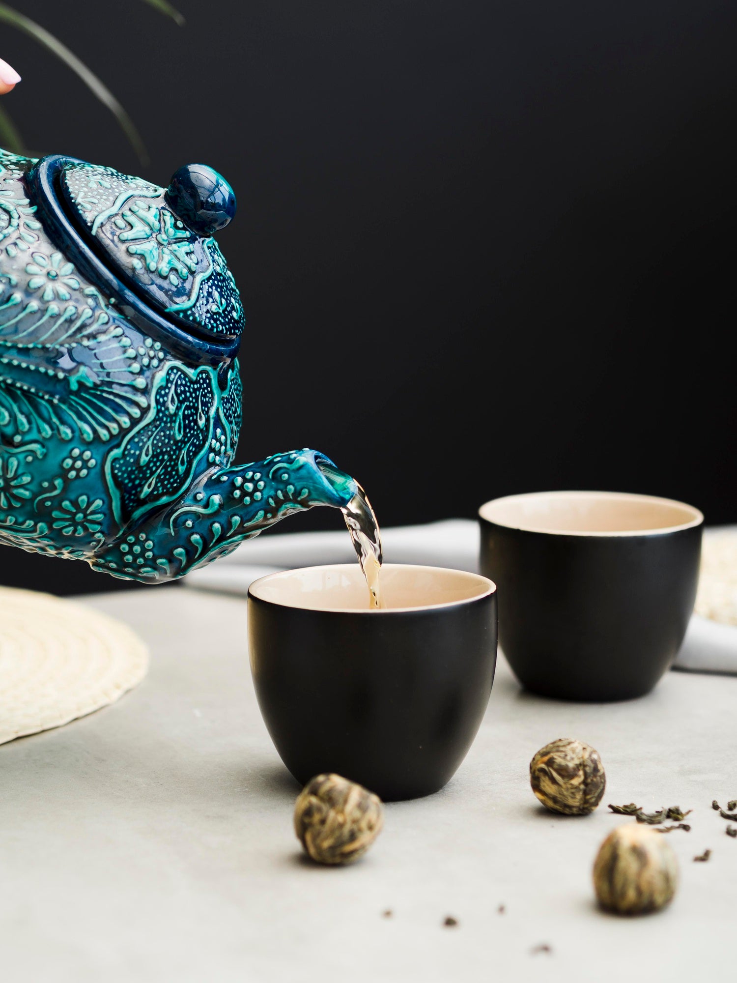 Discover the Art of Tea and Meaningful Moments