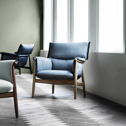Embrace Lounge Chair