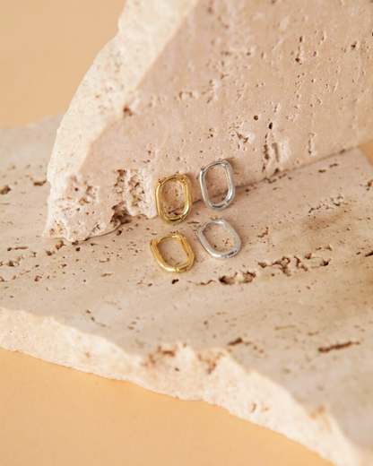 Solid Gold Sleek Hoops