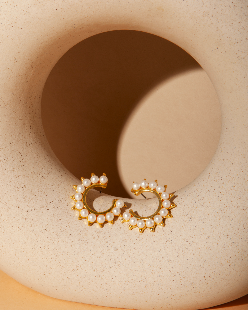 AestheticGolden Earrings With Pearls